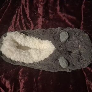 Cozy Gray Women's Slippers